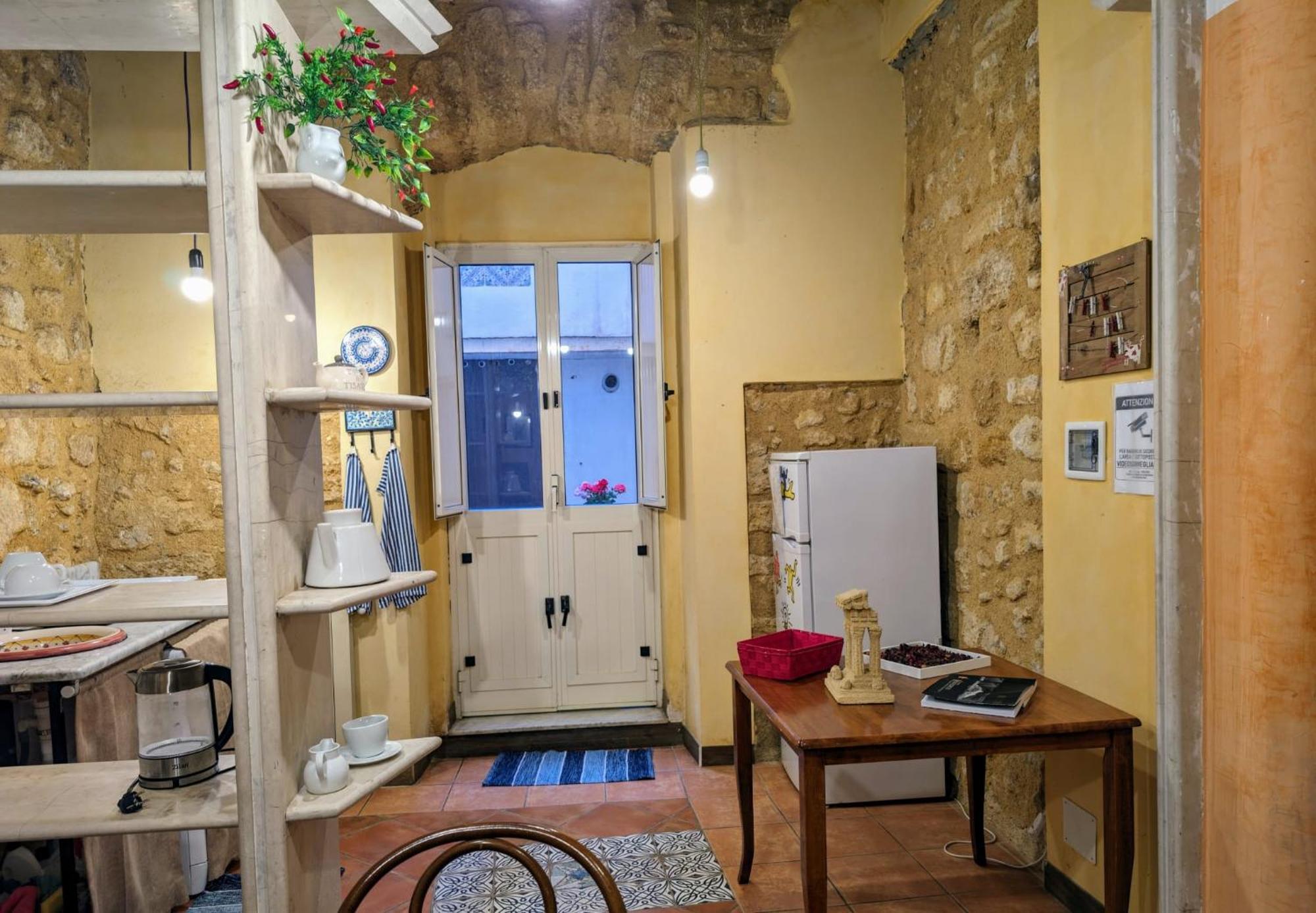 Casa Montana Hotel Agrigento Exterior photo